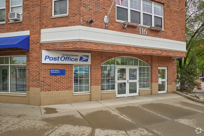 Building Photo - North Plymouth Terrace