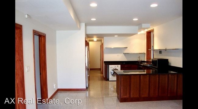 Foto del edificio - 1083 Mile Square Rd