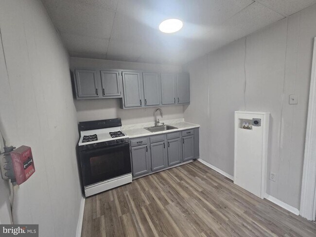 Foto del edificio - 6700 Keystone St