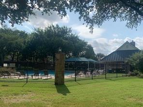 Foto del edificio - 3541 Brewster Dr