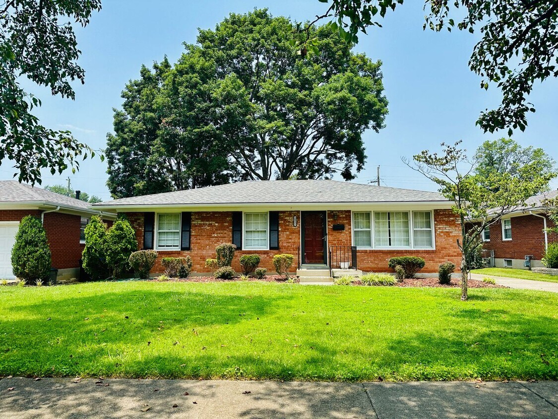 2931 Sheldon Rd, Louisville, KY 40218 House Rental in Louisville, KY