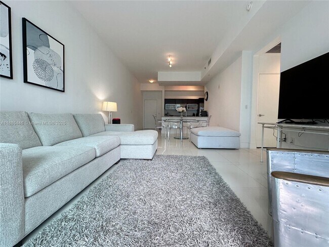 Foto del edificio - 950 Brickell Bay Dr