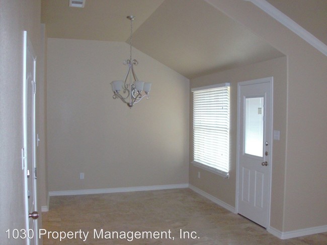 Building Photo - 3008 John Helen