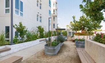 Building Photo - 4320 44th St