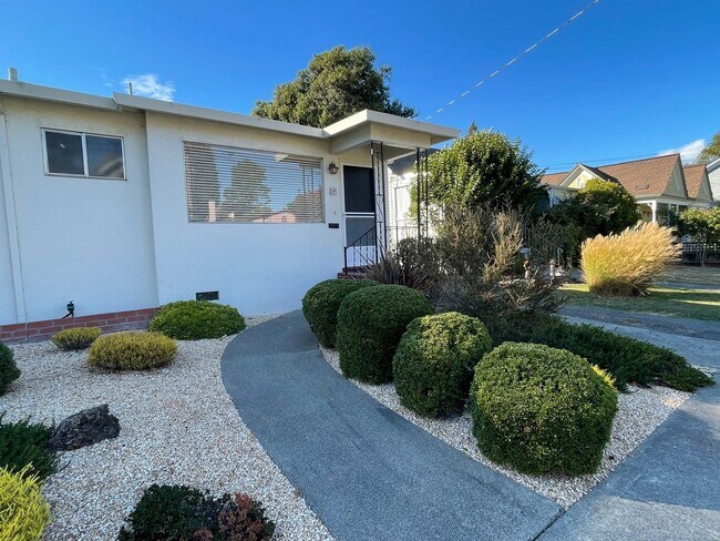 Foto del edificio - 622 E Street