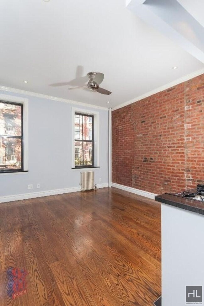 Foto del edificio - Clinton Street