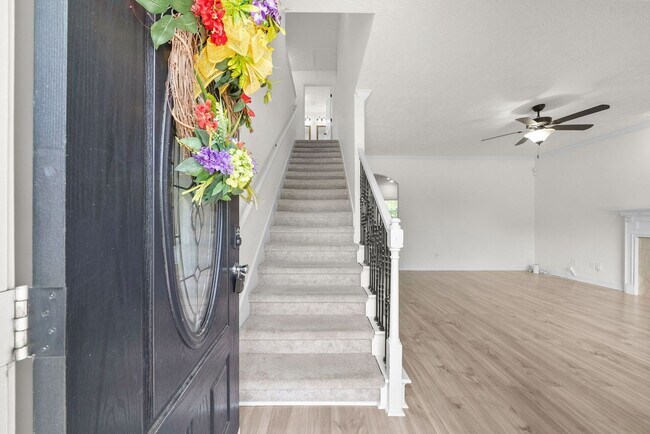 Foto del edificio - Pet Friendly Three Bedroom with Bonus!