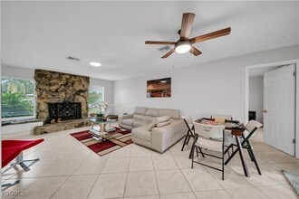 Building Photo - 3746 SE 1st Pl Building Photo - 3746 SE 1st Pl