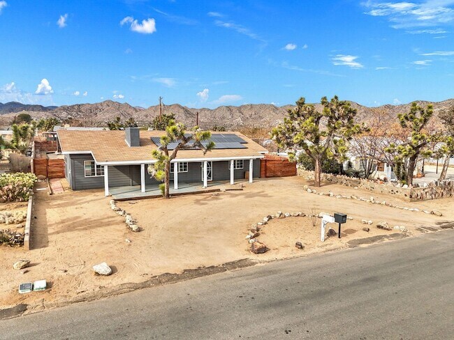 Foto del edificio - 7552 Elk Trail