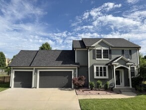 Building Photo - 13885 W 153rd Terrace