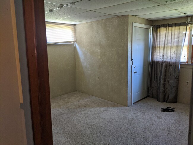 Living Room - 2571 W Star Rd