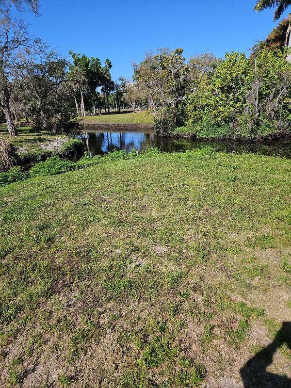 Building Photo - 1330 Brookhill Dr