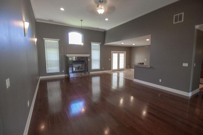 Foto del edificio - 5702 Thornbrook Pkwy