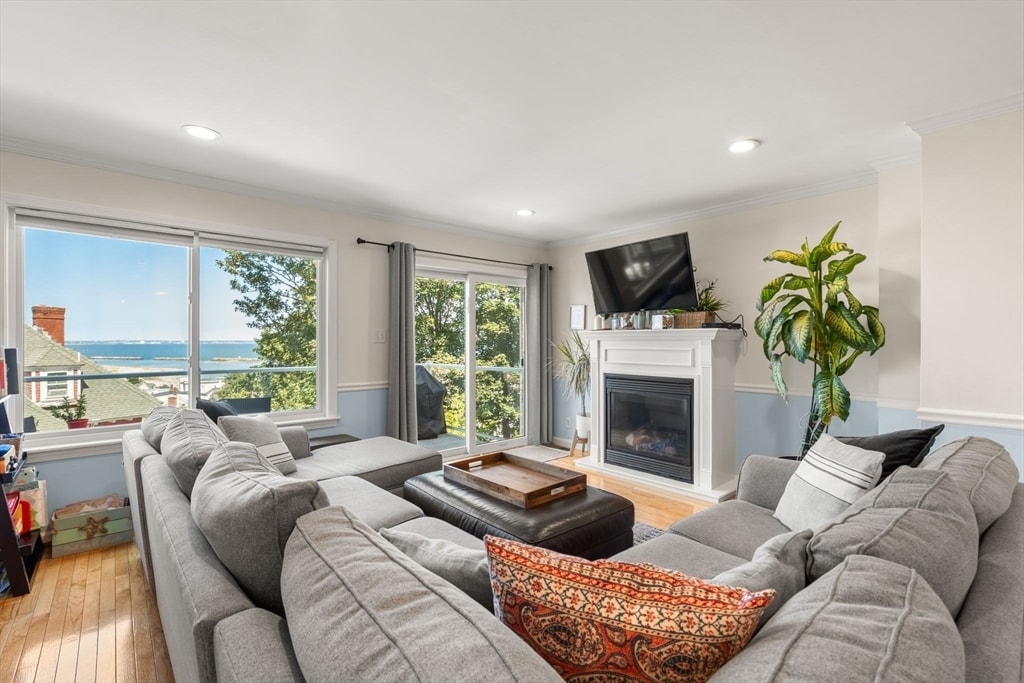 Foto principal - 58 Prospect Ave