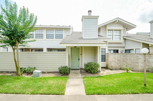 Foto del edificio - 6211 Ludington Dr
