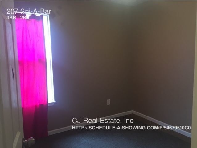 Foto del edificio - 207 NW Sni A Bar Pky