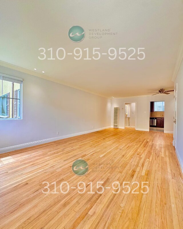 Foto del edificio - 3172 S Barrington Ave