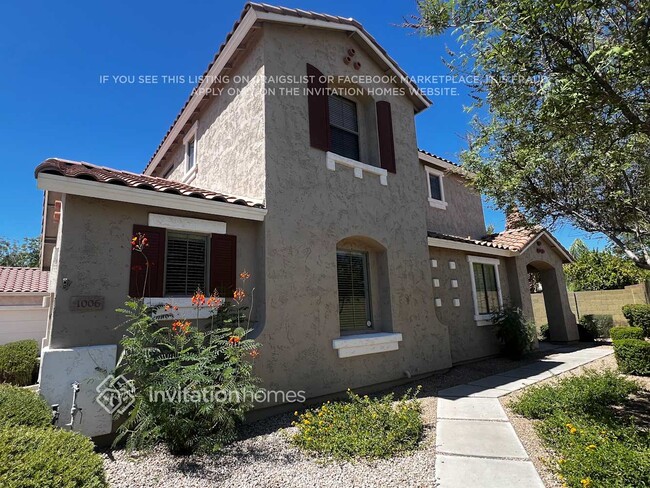 Building Photo - 1006 S Colonial Ct