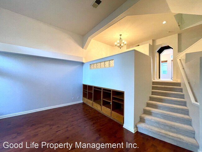 Foto del edificio - 2 br, 2.5 bath House - 7145 Calabria Ct Un...