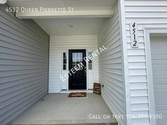 Foto del edificio - 4512 Queen Pierrette St