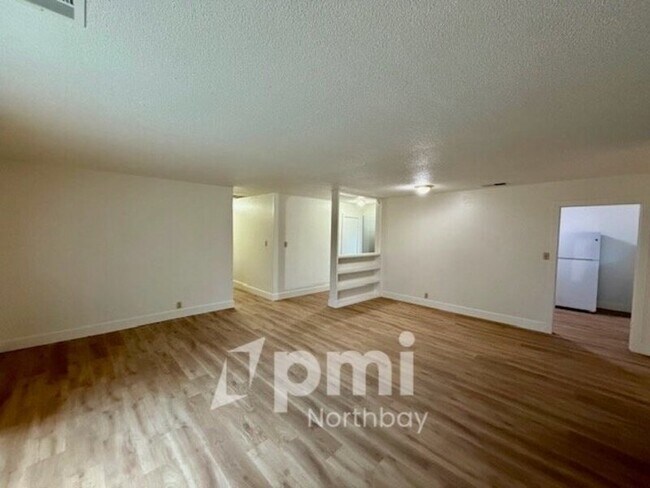 Foto del edificio - 1019 Wallace St