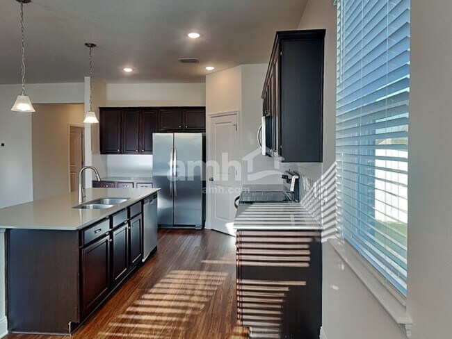 Foto del edificio - 1098 Summer Stone Loop