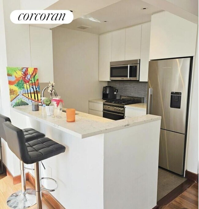 Foto del edificio - 305 E 63rd St