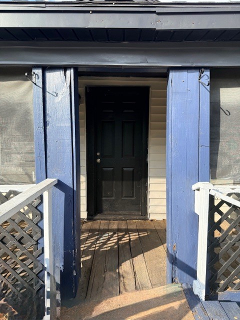 Building Photo - 2427 Fayle St