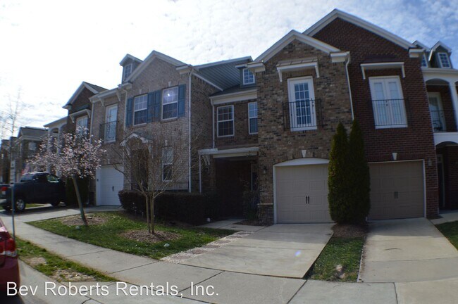 Building Photo - 3 br, 2.5 bath House - 517 Camden Yards Way