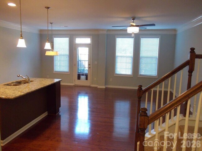 Foto del edificio - 9525 Burford Ln NW