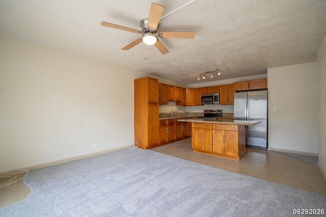 Foto del edificio - 98-731-731 Moanalua Loop
