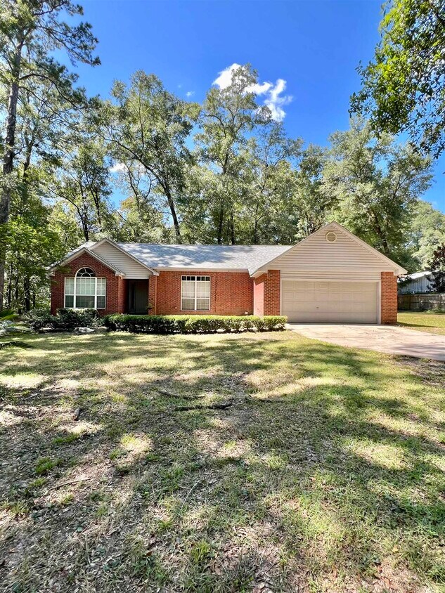 Primary Photo - 1163 Green Hill Trce