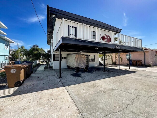 Building Photo - 14975 1st St E