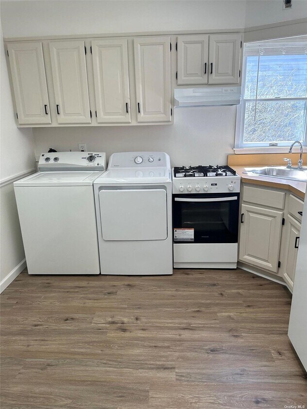 Foto del edificio - 18 Deauville Pkwy