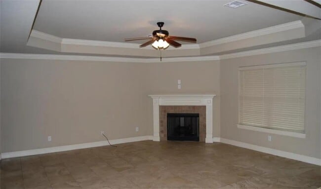 Building Photo - 2901 SW Tanglewood Ave