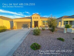 Building Photo - 5223 E Diatomite Dr
