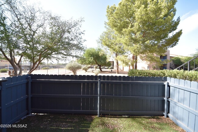 Building Photo - 8080 E Speedway Blvd