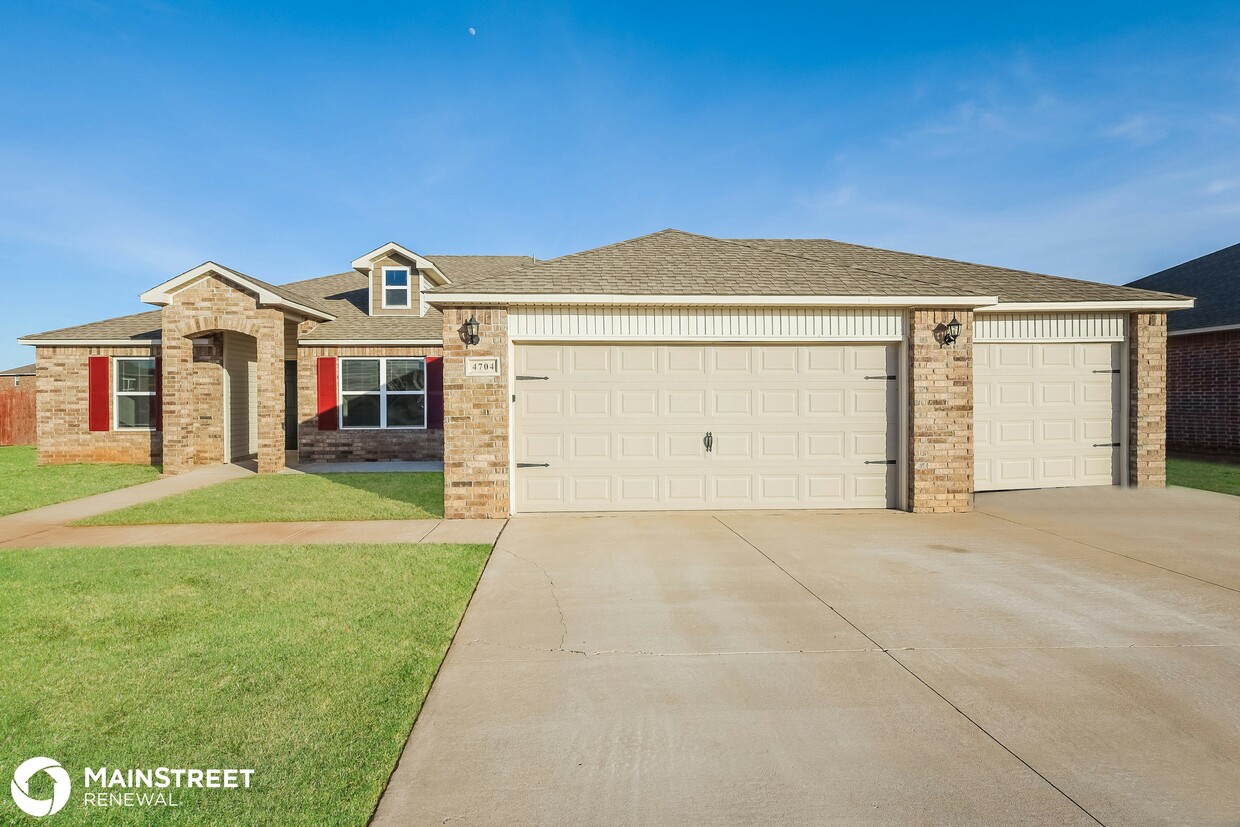 Foto principal - 4704 Fieldstone Dr