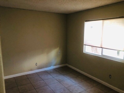 Foto del edificio - 7608 Windsong Rd