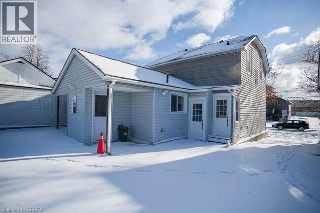 Photo du bâtiment - 44 Grey St