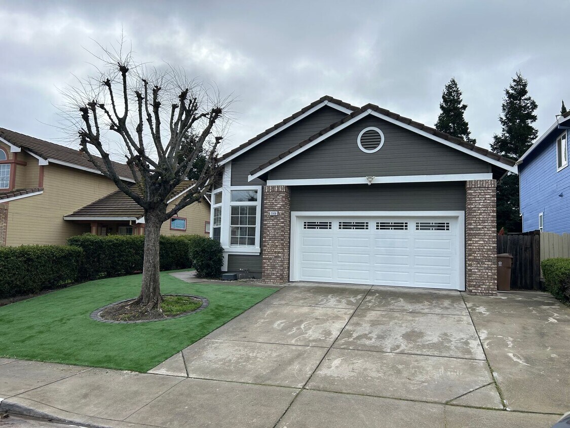 Beautiful Single Story 3 Bedroom 2 Baths ... - Beautiful Single Story 3 Bedroom 2 Baths  ...