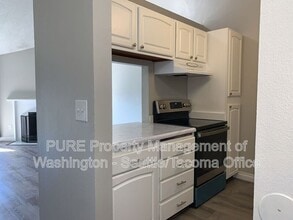 Building Photo - 3430 I St NE