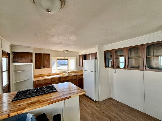 Foto del edificio - 2303 S Greeley Hwy