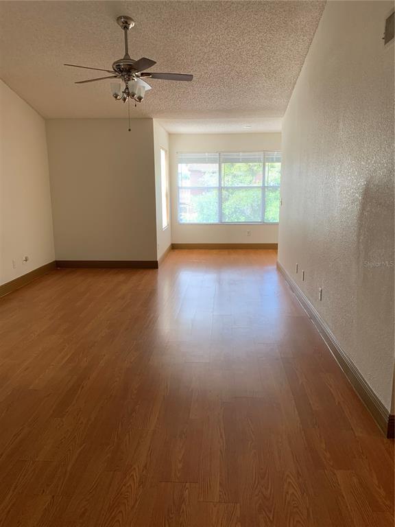 Foto del edificio - 5156 Conroy Rd