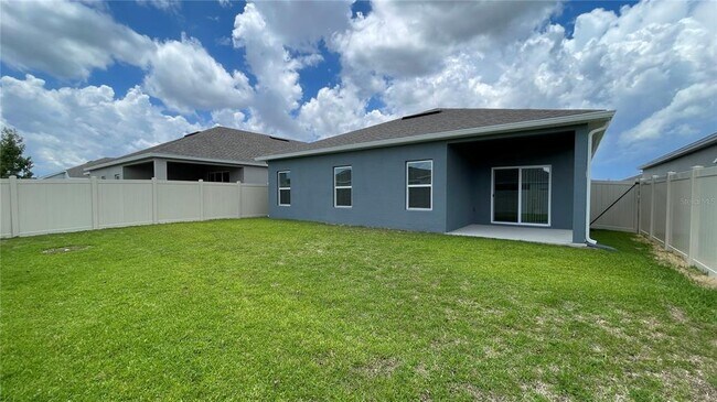 Foto del edificio - 2367 White Cedar Wy