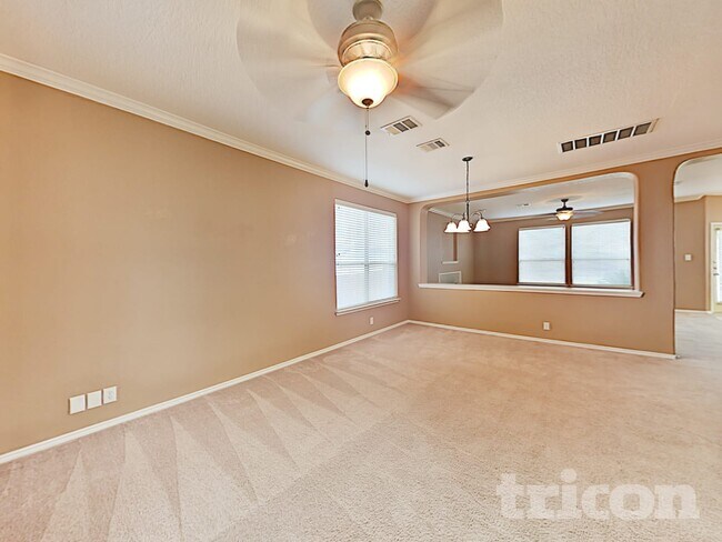 Foto del edificio - 2545 Sir Barton Bay Dr