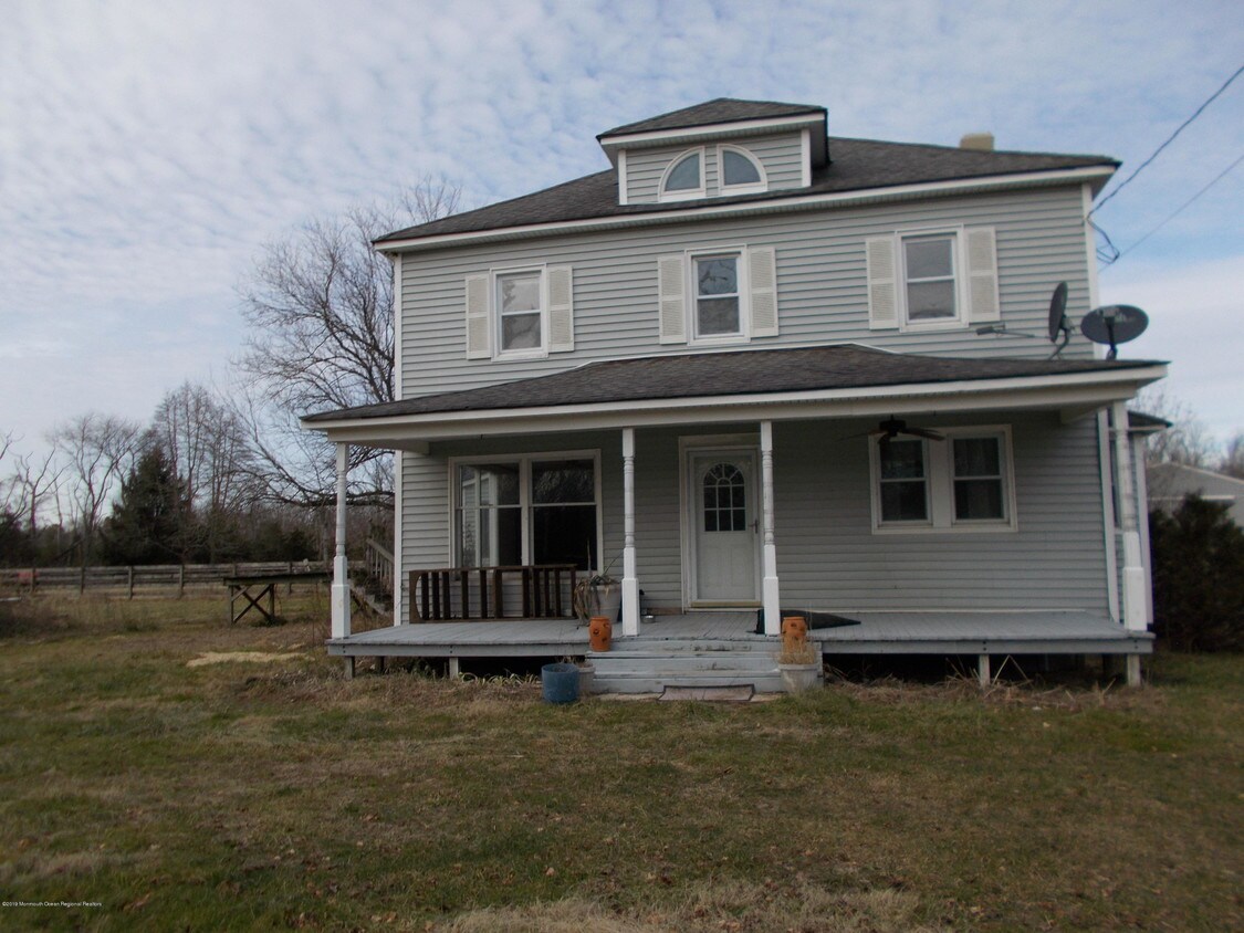 Foto principal - 319 Grawtown Rd