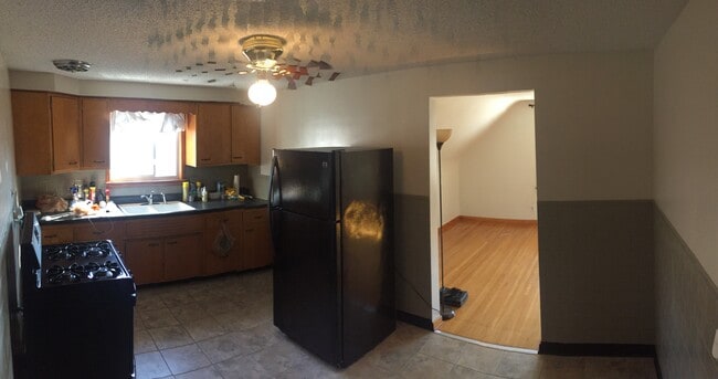 Building Photo - 35 Beechwood Pl