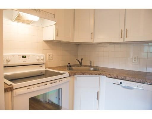 Foto del edificio - 69 Terrace Hall Ave