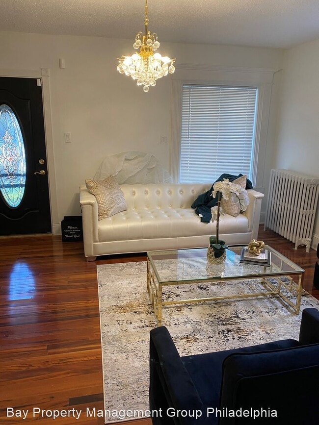 Building Photo - 3 br, 1.5 bath House - 1614 E Duval St